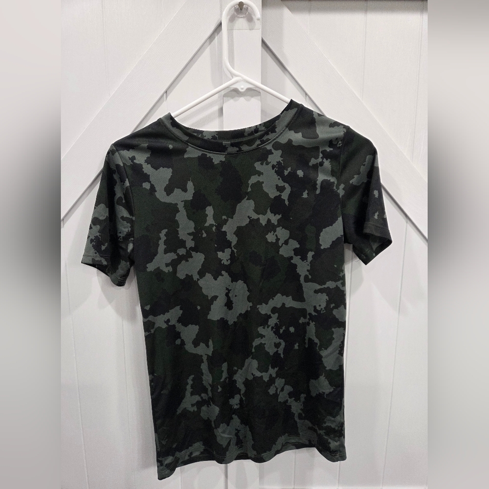 Cat & Jack Camouflage Kids T-Shirt